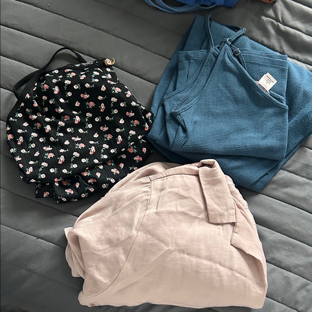 Floral Black Backpack and Clothing Set
